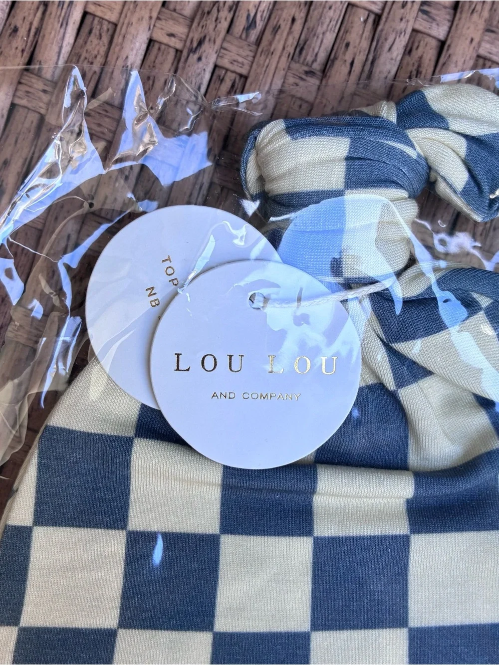 New Lou Lou and Company NB-3 months Miles Top Knot Beanie Hat Checkered Blue